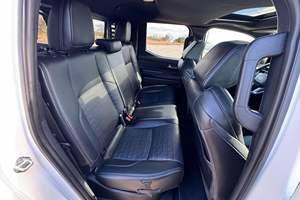 Toyota Tacoma 2025, Bajo Kilometraje, Listo para Entrega, Caja de Cambios Automática, Volante a la Izquierda, Cuero Oscuro, R 18, Camioneta - Product Image 6