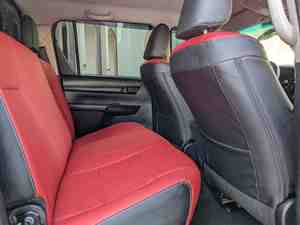 Toyota Hilux GR V4 2.7L Diésel, Camioneta Usada en Excelentes Condiciones - Product Image 5