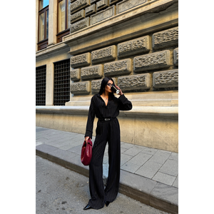 ชุดเสื้อและกางเกงลายทางสำหรับผู้หญิง สีดำ - Product Image 4