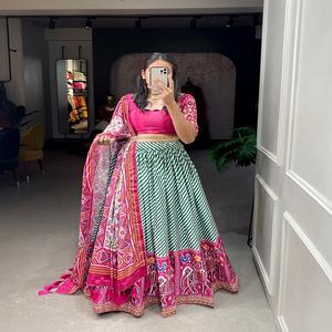 Dernier Designer Chinon Soie Patola Imprimé Travail Lehenga Choli Par Fab Zone - Product Image 4