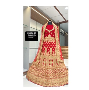 高品質のインド人デザイナー<span class=keywords><strong>Lehenga</strong></span> <span class=keywords><strong>Choli</strong></span>刺繍ワークパーティー付きベルベット生地パキスタンスタイルヘビーガウン