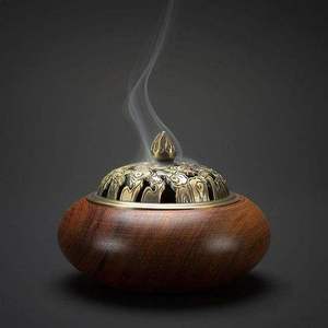 Gold Messing gepragt Duft Holz brenner Stand Home <b>Oud</b> Brenner Stand Handmade Hot Selling und hochwertige arabische Kultur - Product Image 1