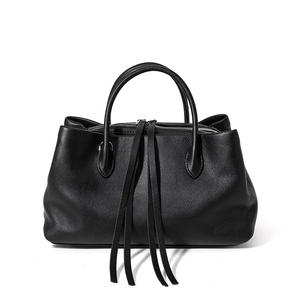 Bolso Tote Minimalista de Cuero Genuino con Detalle de Borla y Cierre de Cremallera, Bolso de Mano Casual para Mujer, Negro - Product Image 1