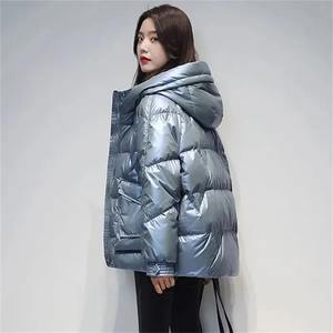 Parkas chauds d'hiver pour femmes veste bouffante rembourrée à manches longues avec manteaux à capuche mi-longs de couleur unie - Product Image 4