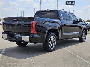 NUEVA Toyota Tundra Edición 1794 HV 2023 de Construcción Estándar - Product Image 4