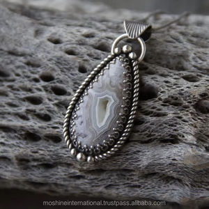 Collar de Ágata Crazy Lace con Colgante de Engranaje, Chapado en Rodio, Joyería Hecha a Mano, Simple y Elegante, Collar de Piedra Natural Única para Mujer - Product Image 1