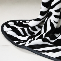 Großhandel Nerz Soft Stock Druck 100% Polyester Fleece Decke und werfen Raschel trübe Decken für Winter King Size