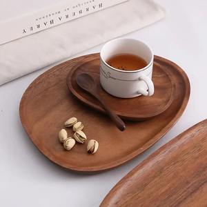 Offre spéciale Assiettes en bois naturel fabriquées à la main Assiettes en bois massif Ensembles de vaisselle pour la maison et le restaurant - Product Image 4