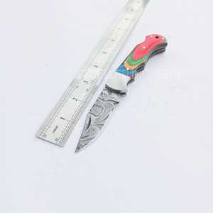 Couteau pliant de survie en plein air fait main personnalisé couteau de poche en bois de Pakka avec gaine en cuir - Product Image 5