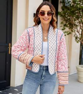 Chaqueta de Plumón para Mujer, Ultra Azul, OEM, con Capucha Ajustable y Acolchado, Chaqueta de Invierno Acolchada para Mujer - Product Image 5