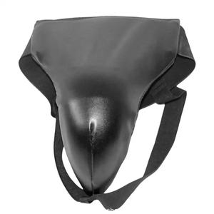 Protector de ingle de cuero personalizable para boxeo y equipo de protección de karate con guardia - Product Image 2