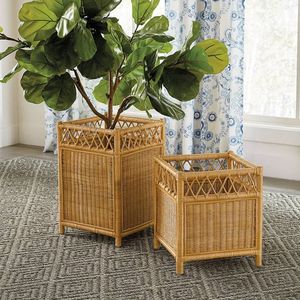 Elegante jardinera de mimbre grande hecha a mano, adecuada para terrazas de jardín, patios al aire libre o interiores inspirados en casas de campo - Product Image 5