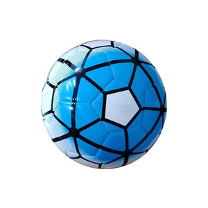 Entrenamiento deportivo, venta al por mayor, Fútbol Profesional, superficie de cuero Pu para entrenamiento de fútbol en interiores, máquina de pelota de fútbol paquistaní - Product Image 6