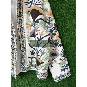 Chaqueta de tela TNT de algodón indio Casual Unisex Suzani abrigo con bordado a mano Chaqueta corta de invierno para mujer para ropa de fiesta - Product Image 3