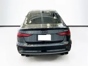 Audi S3 2023 impecablemente limpio - Product Image 2