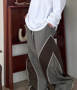 Veste coupe-vent unisexe vintage multi-panneaux en nylon et polyester, style streetwear ample, grande taille, personnalisable et écologique - Product Image 5