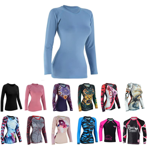 Vêtements de compression pour femmes en sublimation, rashguard personnalisé, effet délavé, UPF50+, Spandex/Polyester - Product Image 6
