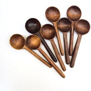 Cuchara de café de madera con acabado natural que proporciona porciones equilibradas, ideal para los amantes del café expreso y la prensa de filtro, para uso diario. - Product Image 2