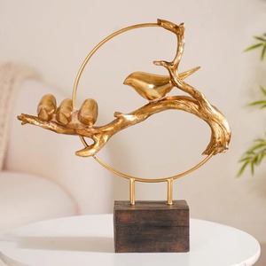 Oiseaux charmants avec figurine de bébé en finition dorée Décor de table élégant pour la maison Bureau Événement Cadeau Affichage sur le thème de la famille - Product Image 6