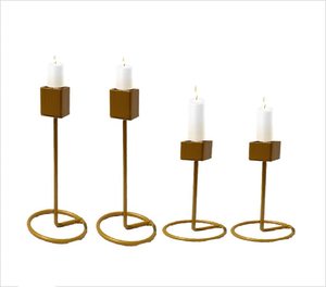 Candelabros geométricos de metal toque sofisticado para mesas de comedor salas de estar u ocasiones especiales. - Product Image 5