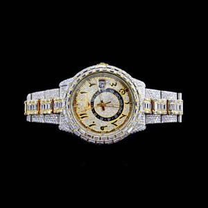 Reloj de Acero para Hombre con Incrustaciones de Diamantes Cultivados en Laboratorio, Estilo Hip Hop, con Esfera Inteligente y Diamantes Brillantes de Corte Baguette con Claridad VVS - Product Image 1