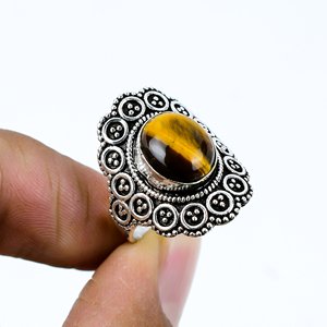 Anillo de Piedras Preciosas Hecho a Mano de Moda, Chapado en Oro de 18K, Bisel de Diamantes con Corte Princesa para Regalo - Product Image 1