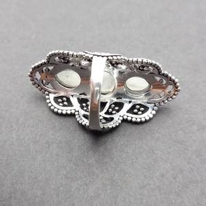 Flashy Rainbow Moonstone Oval Cut Bezel Setting Anillo de boda y fiesta bohemio hecho a mano de plata esterlina - Product Image 2
