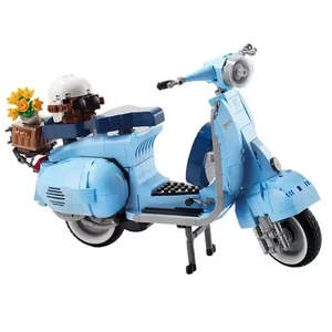 Juguete de Construcción de Motocicleta Vespa de Plástico - Product Image 1