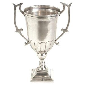 Trophée exclusif en métal de qualité supérieure fait à la main avec un look royal utilisé dans les conférences de leadership et les cérémonies de remise de prix - Product Image 3