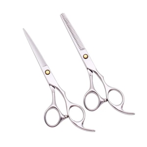 Tijeras de peluquero de acero inoxidable de precisión para profesionales Agarre cómodo con cuchillas afiladas para cortar el cabello - Product Image 3