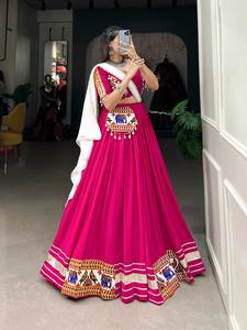 El último diseñador Pure Rayon Gamthi Impreso Work Lehenga Choli por Fab Zone - Product Image 3