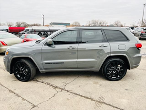 (T&D) Auto Usado 2020 Grand Cherokee Altitude - Product Image 3