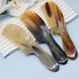 Peine de Cuerno de Búfalo Natural Premium para Uso en Salón, Peine de Cuerno de Buey para Cabello Rizado, Tamaño Personalizable y el Mejor Diseño Disponible - Product Image 2