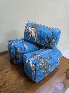 3 Piece Quilted Eco-Friendly Cotton Case <b>Zipper</b> Closure Block Print Design Large Vintage Water Resistant Durable Makeup <b>Bag</b> - Product Image 4