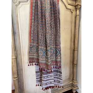 Ajrakh Handloomed Double Sided Quilted <b>Wool</b> and Silk Shawl Pomegranate Tile/ Sienna Geometric Design Hand Drawn Printing - Product Image 3