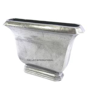 Jarrón de Flores de Metal de Aluminio de Diseño Elegante, Maceta para Decoración del Hogar y Jardín, Tamaño Personalizado, Hecho a Mano, Venta al por Mayor a Granel - Product Image 4