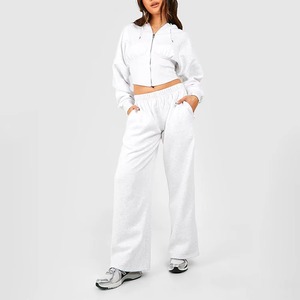 Survêtements pour femmes fabriqués au Pakistan, tissu de qualité supérieure, 100% coton, service OEM, logo brodé, dernier design 2025 - Product Image 3