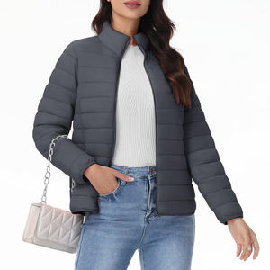 Ensemble de doudoune pour femmes Design chaud et décontracté Parfait pour un usage décontracté Offre un confort idéal pour les offres de gros Artisanat confortable - Product Image 6