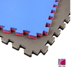 Tapis d'entraînement multifonctionnel à double face, antidérapant, imperméable, facile à nettoyer, pour gymnase, centre de remise en forme - Product Image 1