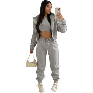 Ensemble de survêtement tendance pour femme, 2 pièces, coupe ajustée, haute qualité, avec sweat à capuche zippé et pantalon de jogging en maille, personnalisable, fabricant OEM ODM - Product Image 5