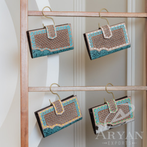 Cartera de cuero tallado a mano personalizada, Cartera de cuero de vaca occidental, billetera de tarjetas de Color turquesa Vintage, regalo para ella - Product Image 4