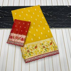 Sari en soie pure Paithani avec tissage en viscose Zari, bordure Meenakari Paithani, pallu riche, broderie lourde, chemisier contrasté - Product Image 3