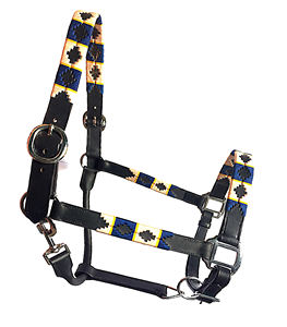 Cabestro de cuero negro artesanal para caballo con narigueña tejida geométrica azul y patillas a juego, aparejos ecuestres duraderos de acero inoxidable - Product Image 3