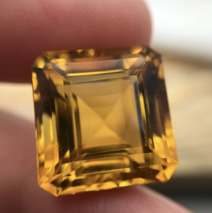 หินควอตซ์สีเหลืองส้มเจียระไนมรกตธรรมชาติสีเหลืองตัดเป็นรูปแฉก1มม. ถึง50มม. - Product Image 3