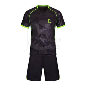 Uniforme de fútbol para hombre de alta calidad con la mejor venta Nuevo diseño Precio al por mayor Ropa de fútbol de alta calidad - Product Image 1