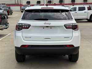 Jee-p Compass 2022 d'occasion propre - Product Image 5