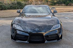 TOYOTA SUPRA 3.0 PREMIUM 2023 USADO, Volante a la Izquierda/Derecha - Product Image 2