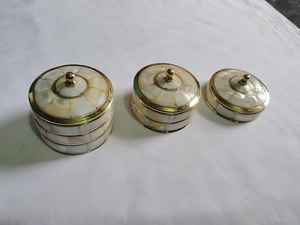 Mode Mosaïque Conception Ronde En Laiton Kumkum Boîte Nacre Incrustation pour Femme Sindoor & Stockage De Bijoux - Product Image 2