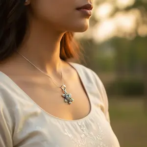 Bijoux en argent 925 avec pendentif en labradorite en forme de fleur pour femmes, pendentifs en émeraude taillée à la main, matériau en or rose - Product Image 3