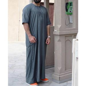 Vente directe d'usine à manches longues ourlet régulier longueur de plancher élégant coton Dishdasha mâle rue mode islamique musulman Thobe Robes - Product Image 4